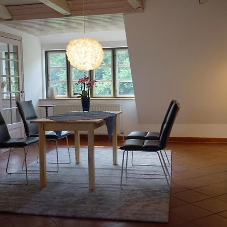 Appartamento "Haus Auf Dem Berg" Westensee Esterno foto