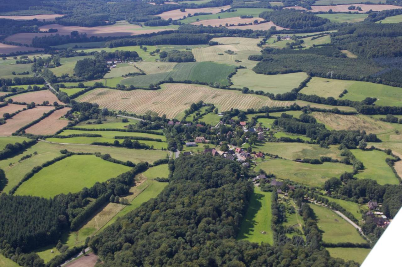 Appartamento "Haus Auf Dem Berg" Westensee Esterno foto