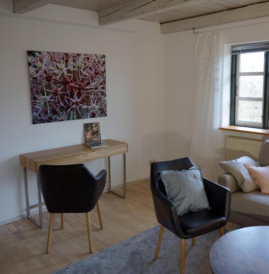 Appartamento "Haus Auf Dem Berg" Westensee Esterno foto